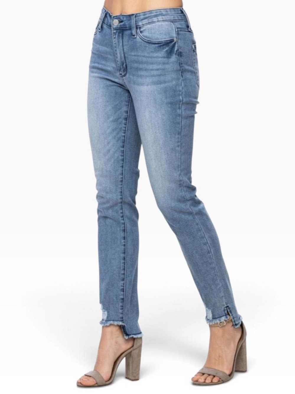 NWOT Judy Blue Mid-Rise Cool Denim Sustainable Relaxed Fit Jeans Size 5/27